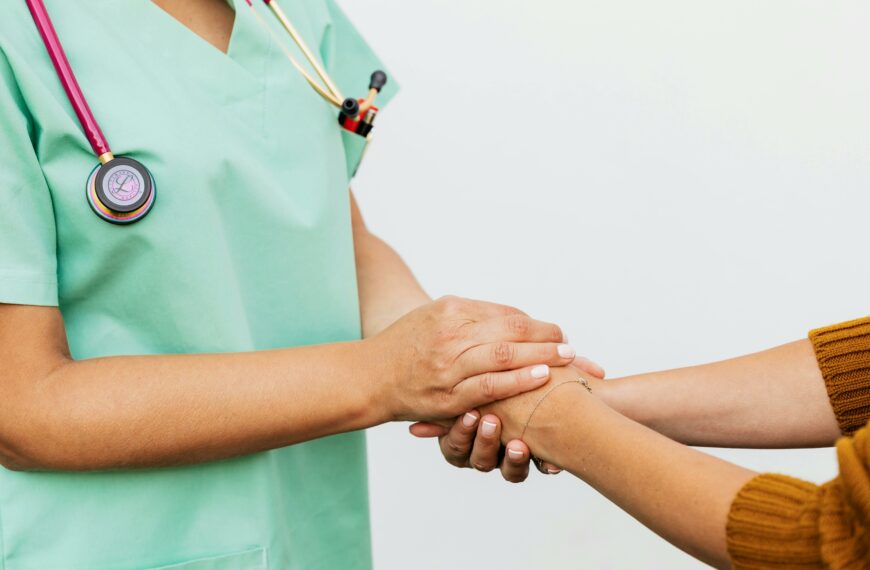 NOUVEAU WEBINAIRE GRATUIT : « Accès aux soins pour les enfants et adultes avec TSA en France : conseils pratiques »